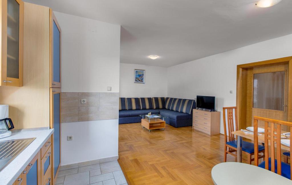 Apartments Dunja 马林斯卡 外观 照片